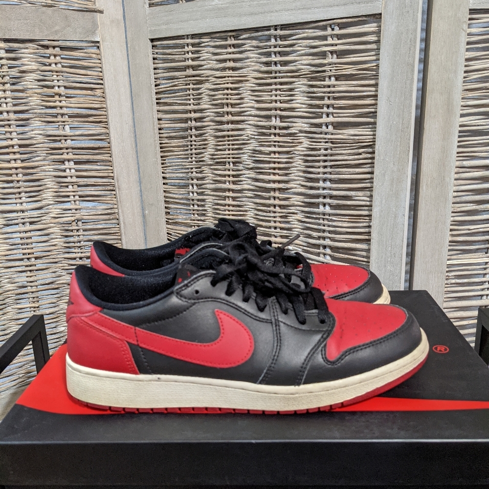 Nike Air Jordan 1 OG Low Bred Black Red Chicago